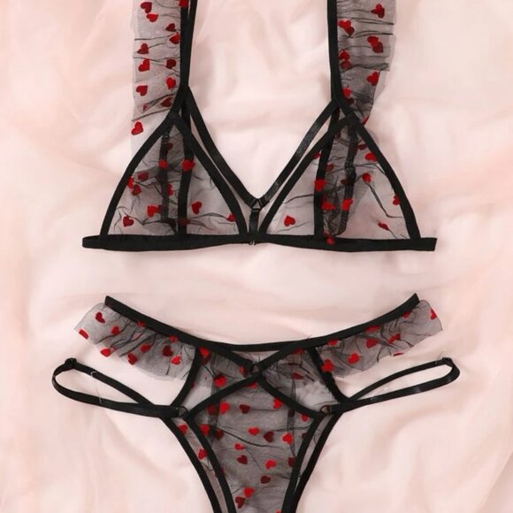 Heart Pattern Mesh Lingerie Set - Picture 3 of 5